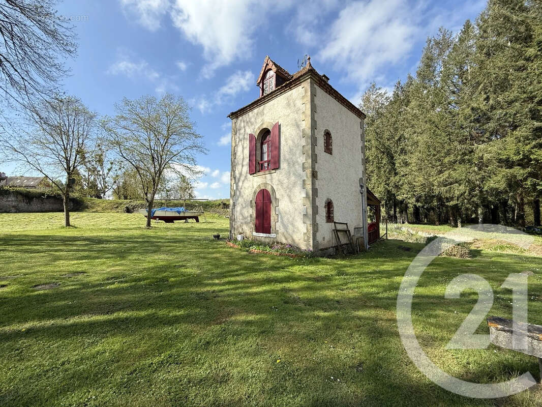 Maison à SOUVIGNY
