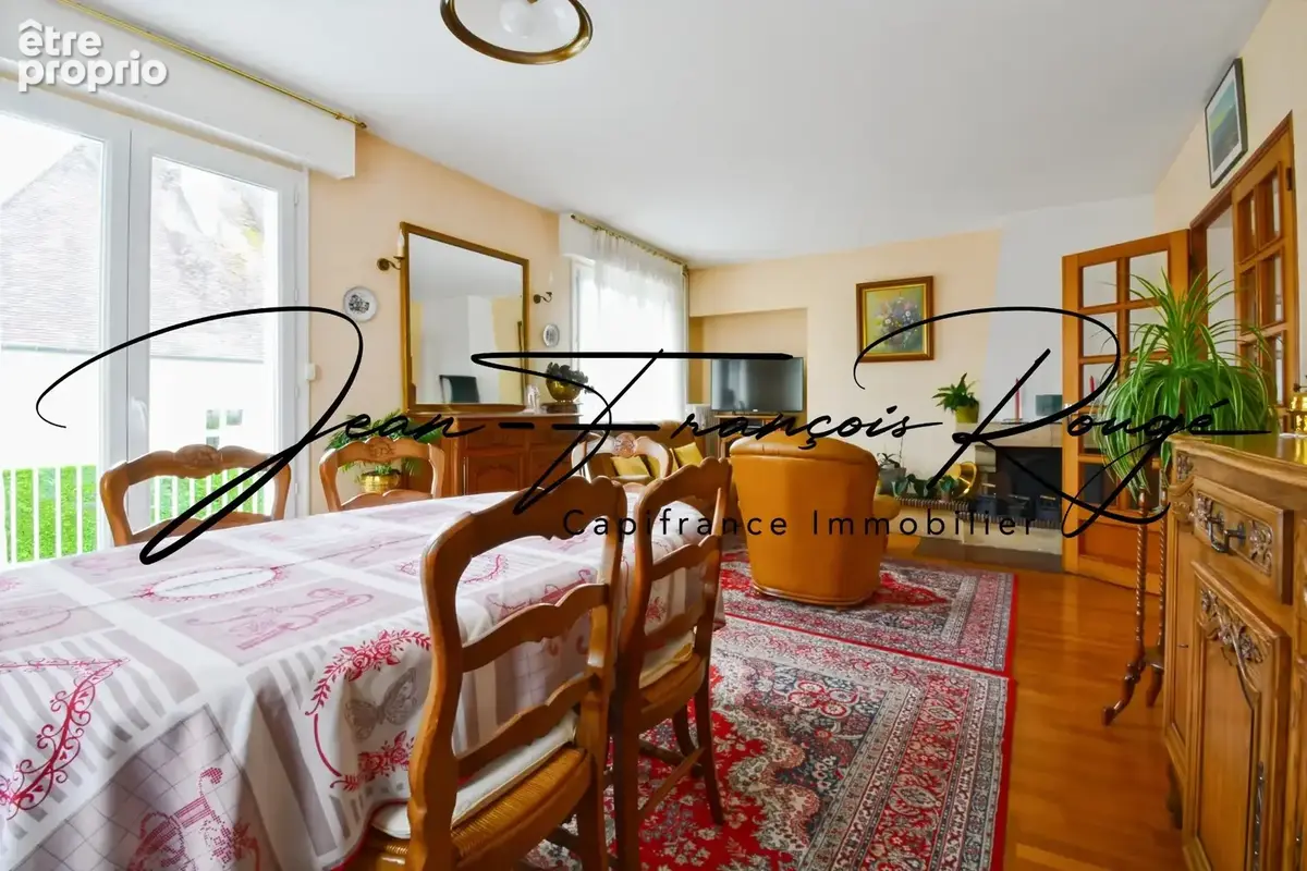 Agneaux, idéalement située, maison familiale de 133 m² avec cinq chambres  !!! - photo 6
