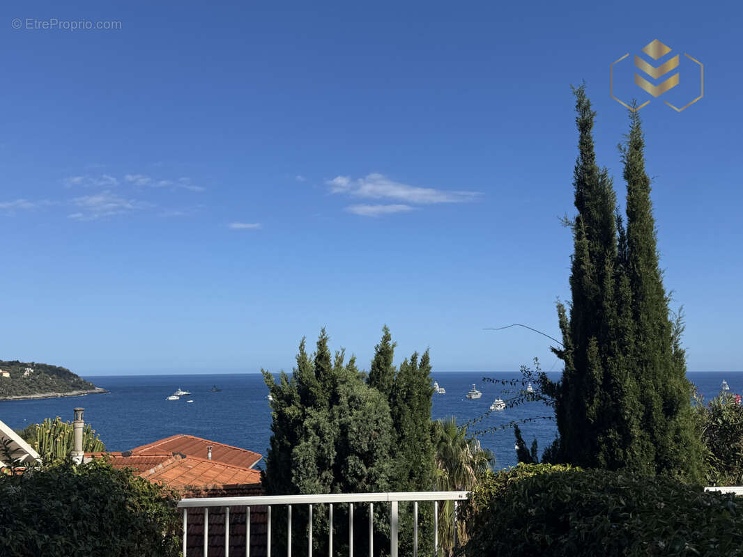 Appartement à ROQUEBRUNE-CAP-MARTIN