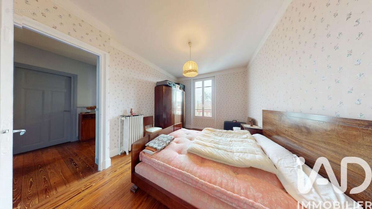 Photo 9 - Maison à MONTEREAU-FAULT-YONNE