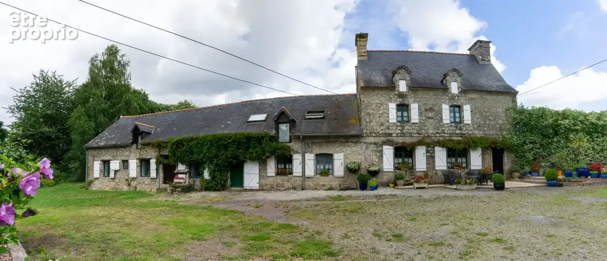 Propriété de caractère en Bretagne avec grand gîte, piscine et 1,6 hectare  résidence principale et potentiel de revenus près d - photo 32