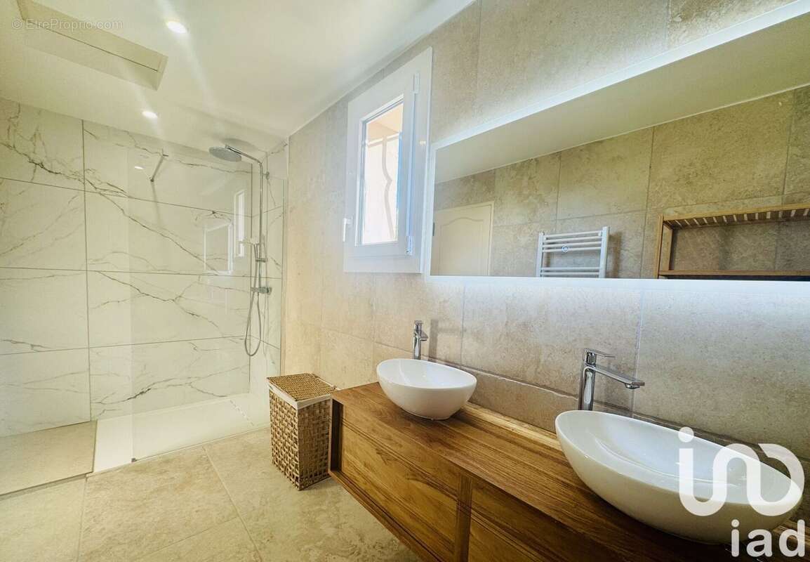 Photo 9 - Maison à SAINT-RAPHAEL