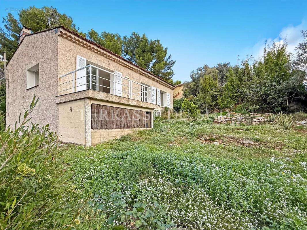 Maison à LA CADIERE-D&#039;AZUR