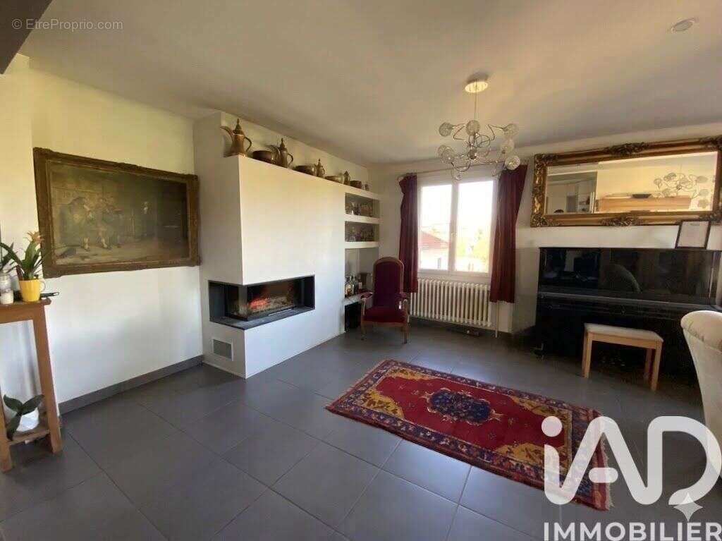 Maison 186 m² à Mercues  - photo 6