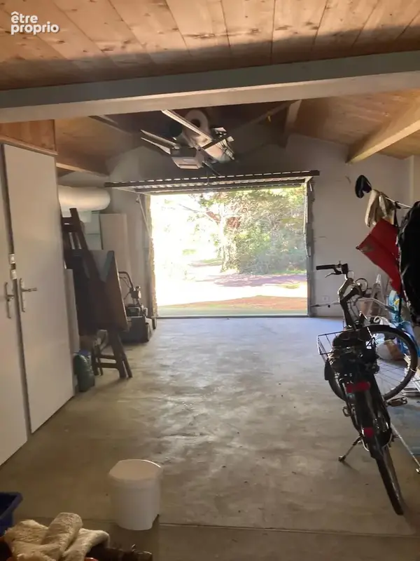 Secteur privilégié pour cette belle propriété à deux pas de la plage des Soux - photo 11