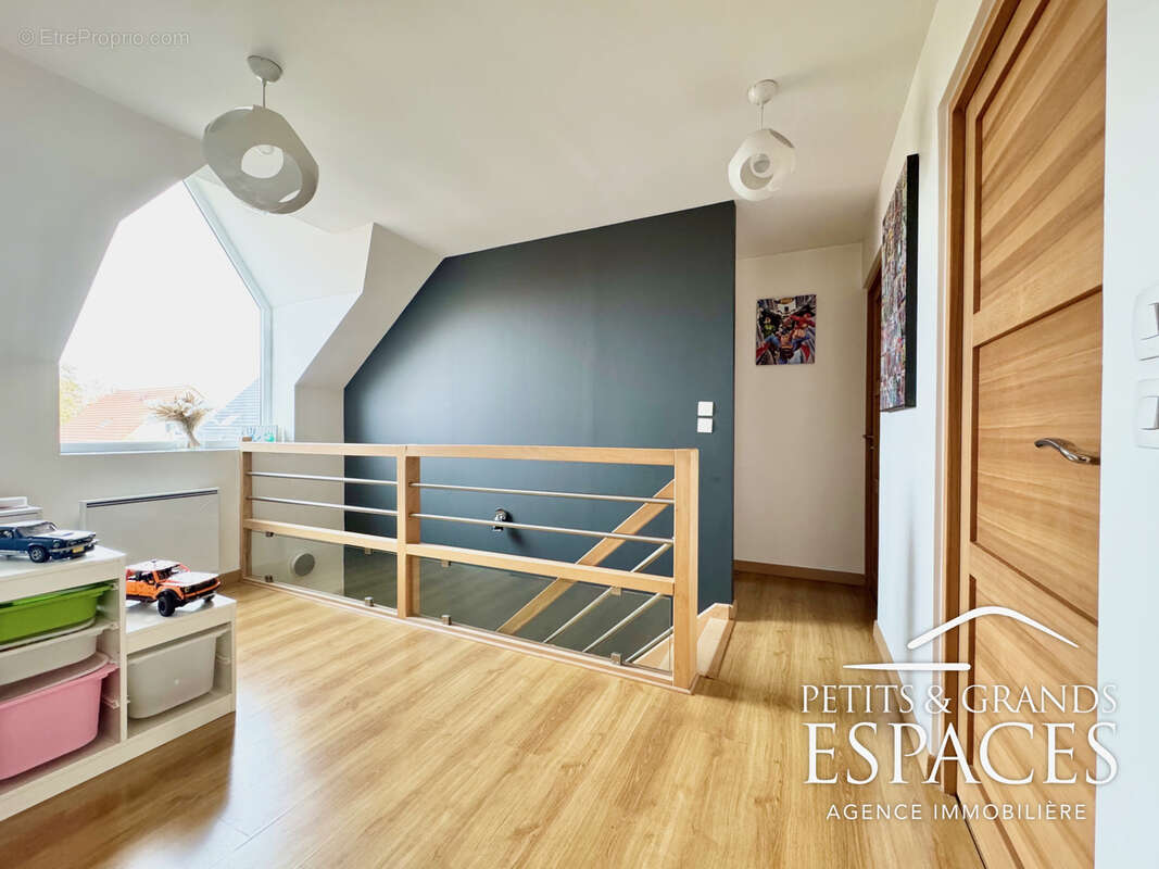 Maison à ESTREUX