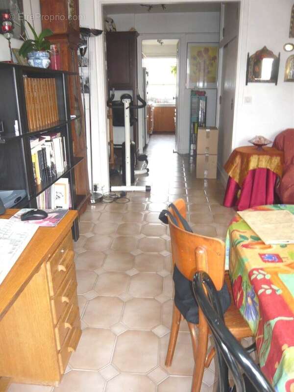 Appartement à PARIS-19E