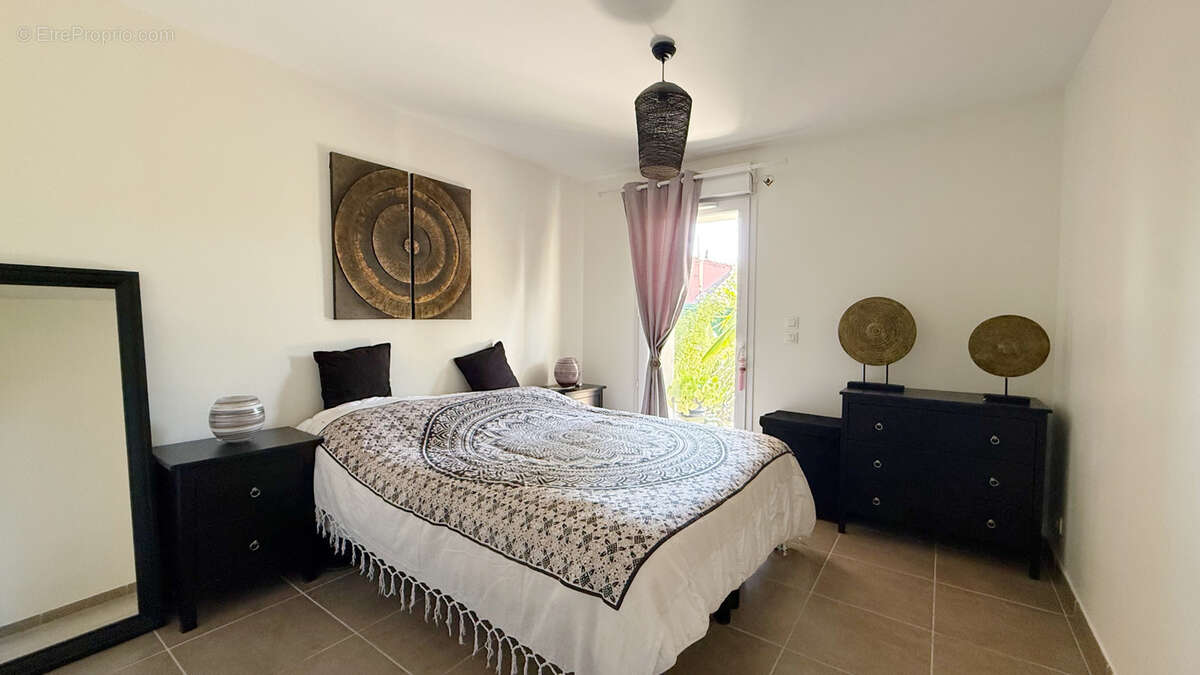 Appartement à SANARY-SUR-MER