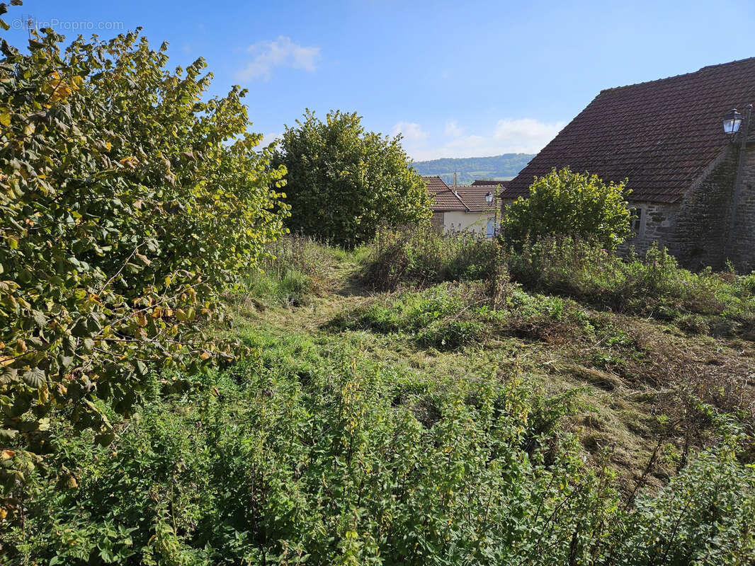 Terrain à BEAUNE