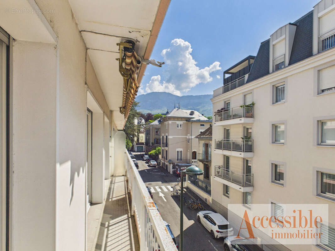 Appartement à AIX-LES-BAINS