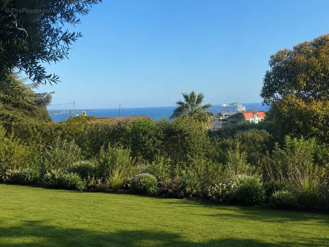 Cannes villa vue mer avec permis depose - photo 8