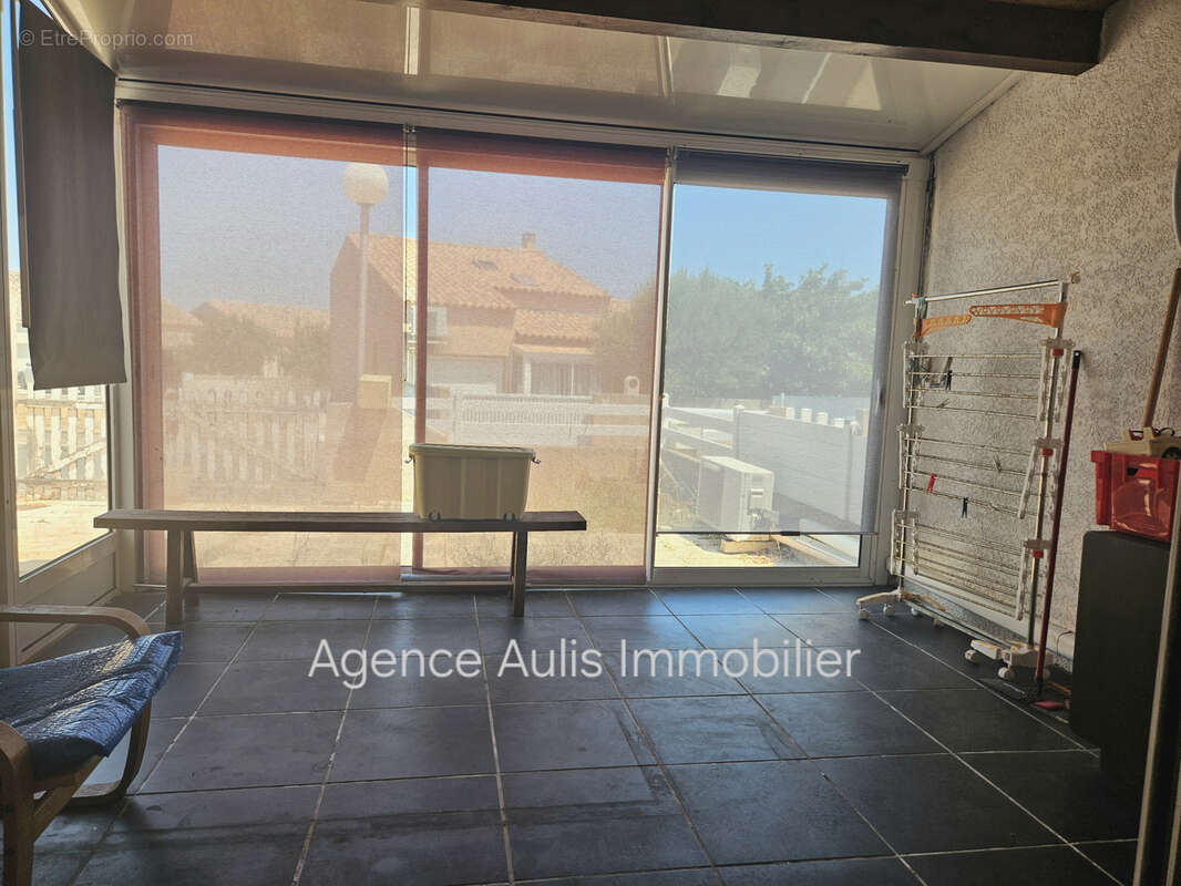 Grande Maison Familiale 4 chambres sur les Hauts de Saint Pierre La Mer - photo 6