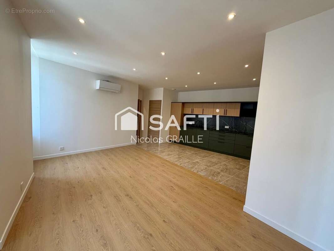 Photo 2 - Appartement à MILLAU