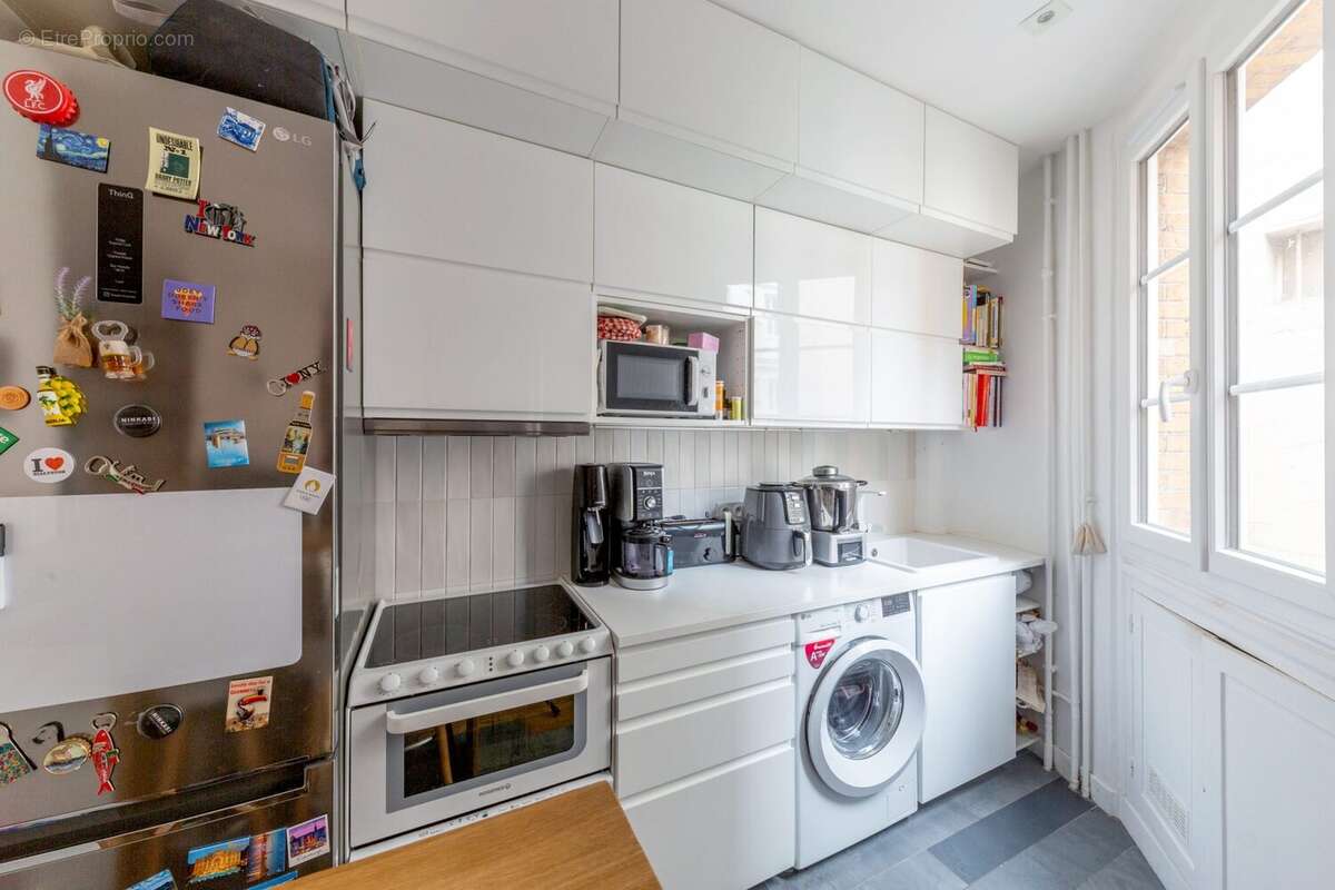 Appartement à PARIS-15E