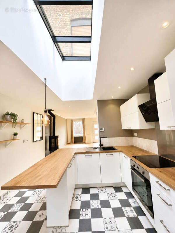 Maison familiale - Lomme  Quartier du Marais - Euratechnologies - photo 2