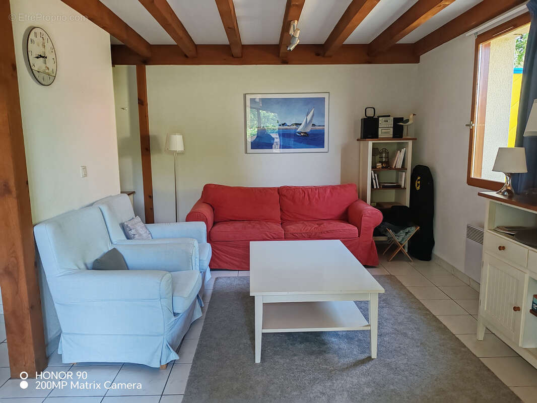 Appartement à SAINT-JULIEN-EN-BORN