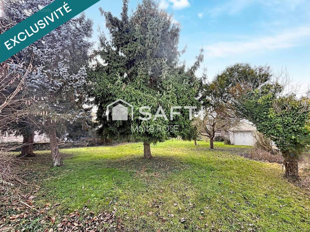 Photo 1 - Terrain à CHAMPCUEIL