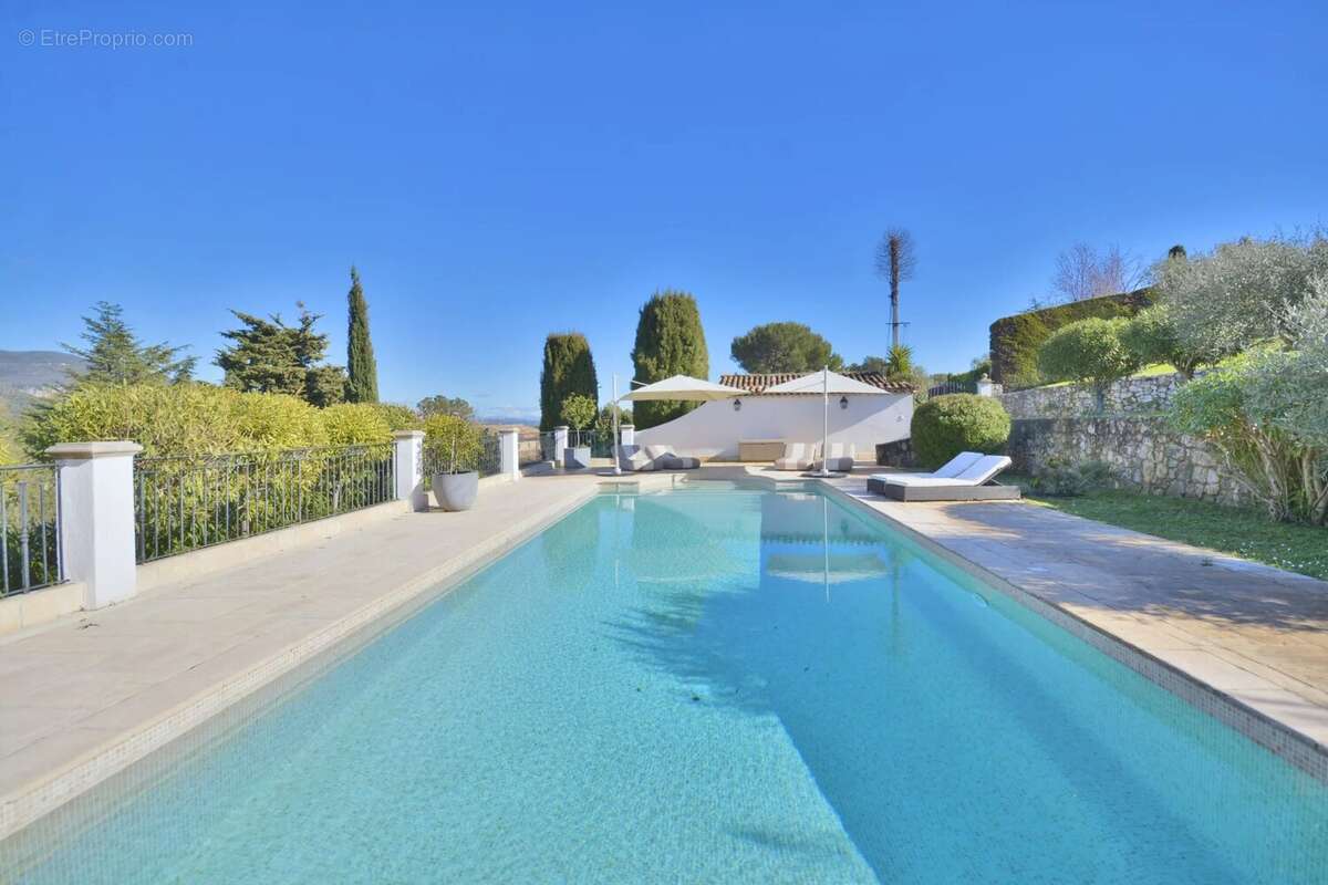 Maison à PEYMEINADE