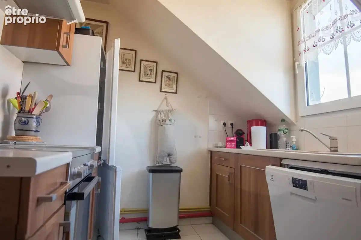 2 pièces dans Bel Immeuble - photo 8