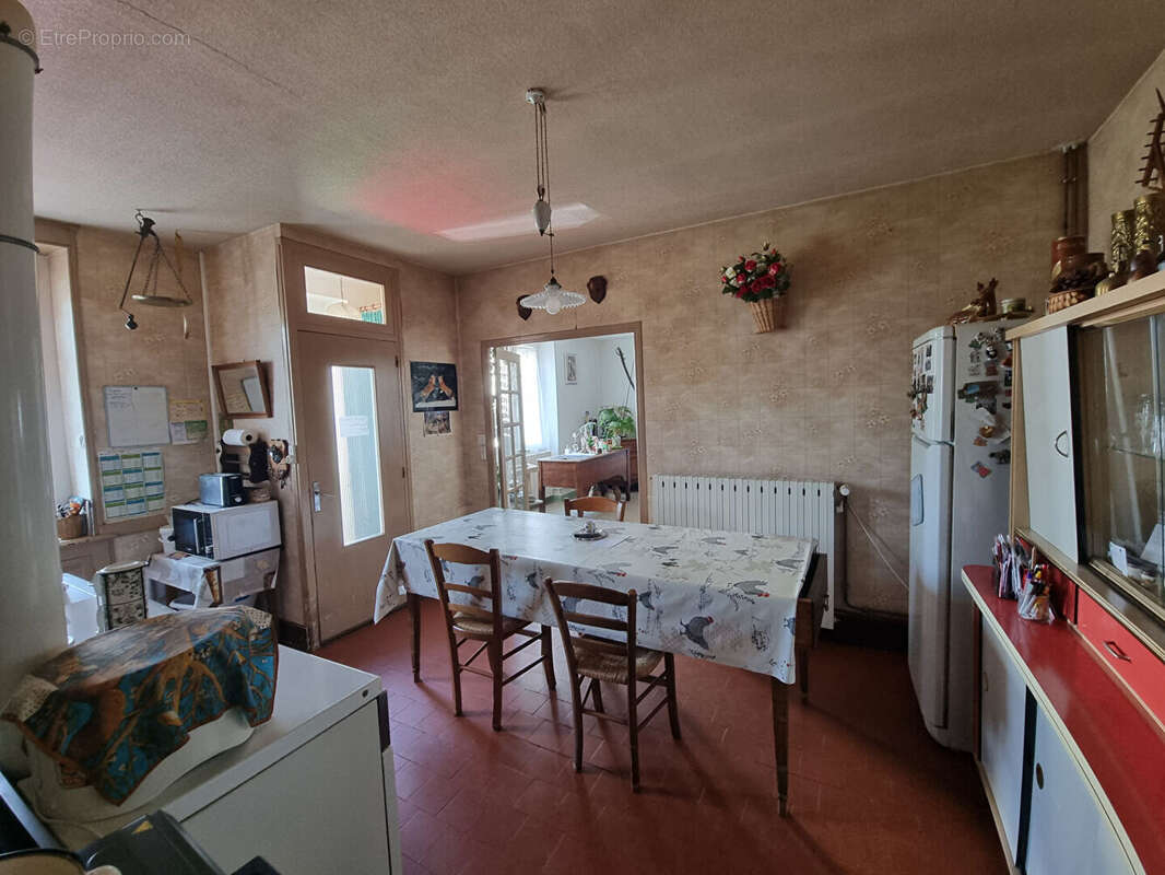 Maison à PREMERY