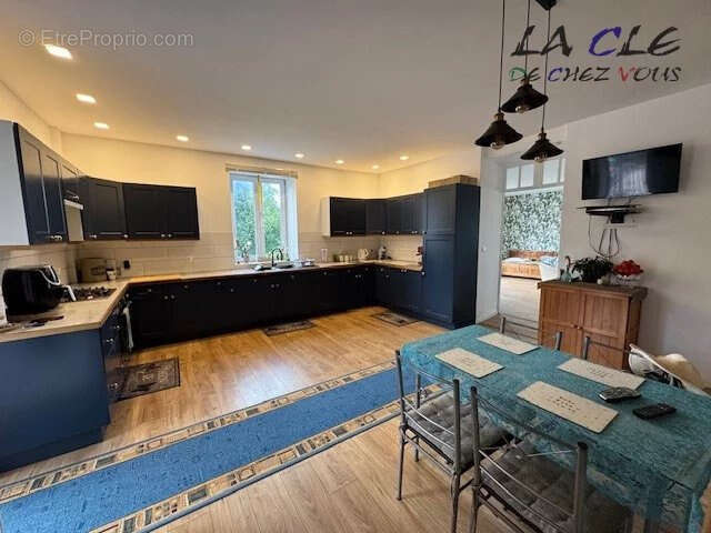 Maison à COULONGES-SUR-L&#039;AUTIZE