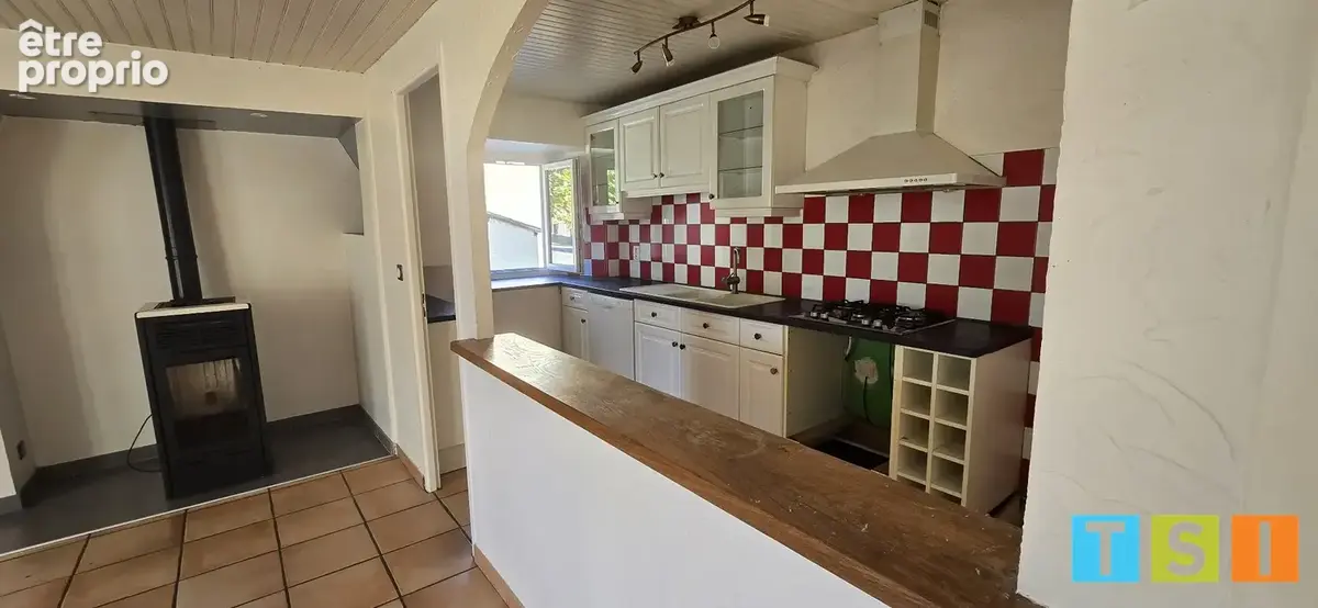 Maison de village 102 m²  4 chambres  Vue montagne - photo 5