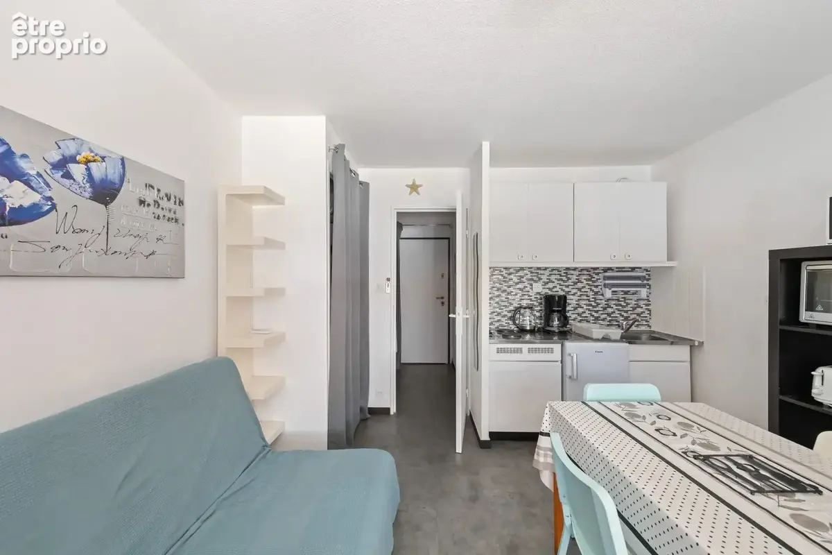 Appartement 20 m² à Saint-Cyr-Sur-Mer  - photo 2