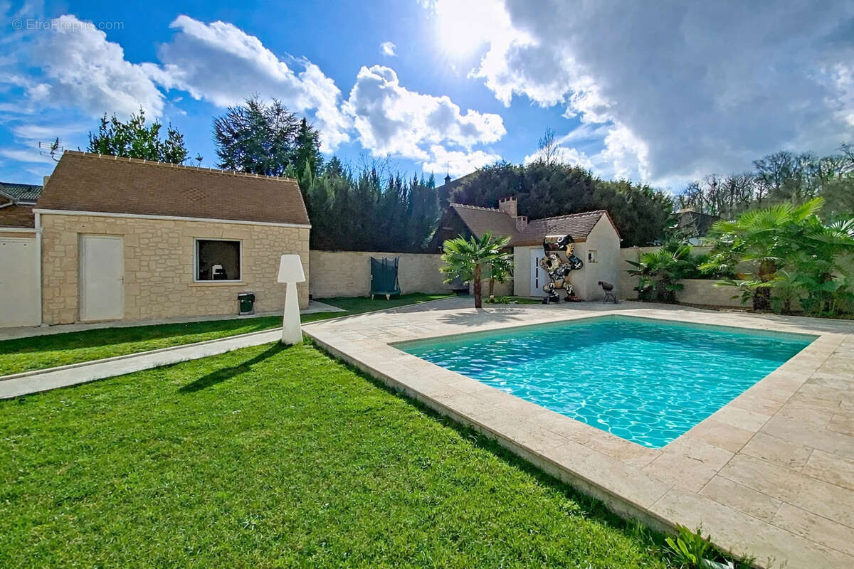 Maison à YERRES
