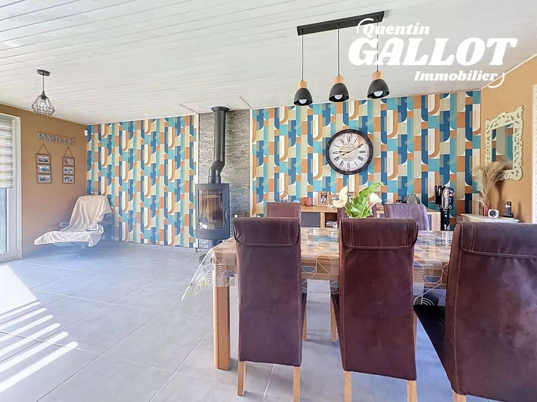 Maison à ARMBOUTS-CAPPEL