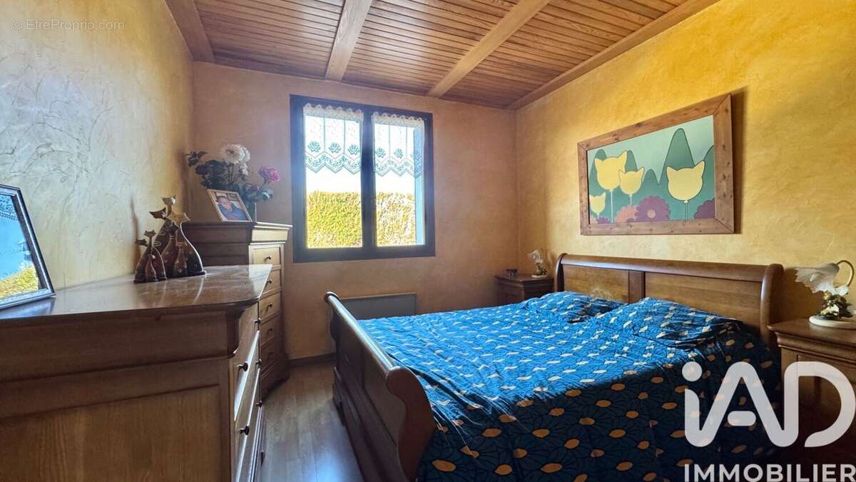 Photo 5 - Maison à MAIZIERES-LA-GRANDE-PAROISSE