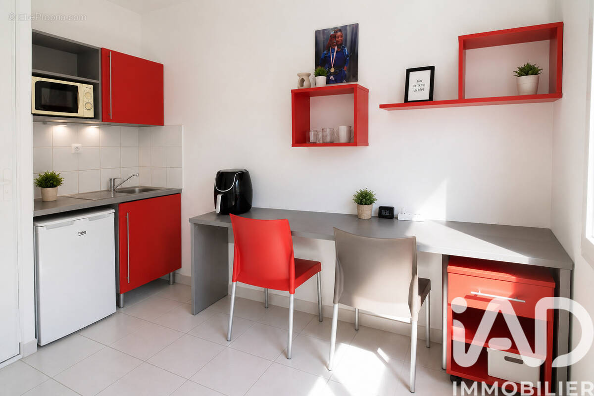 Photo 1 - Appartement à MARSEILLE-3E