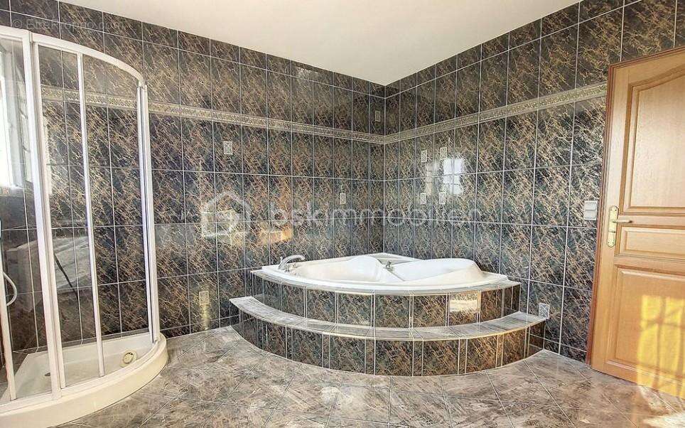 Maison à SAINTE-EULALIE