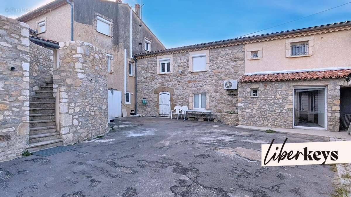 Maison à SAINT-CHRISTOL-LES-ALES