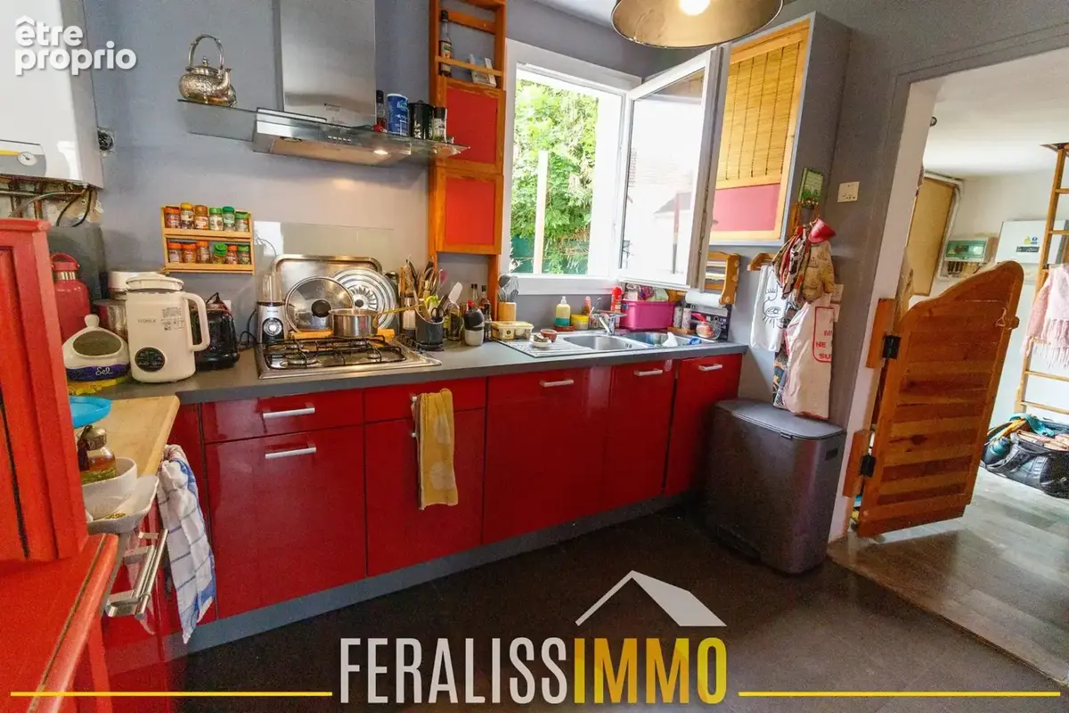 Charmante maison familiale, proche commerces et écoles ! - photo 7