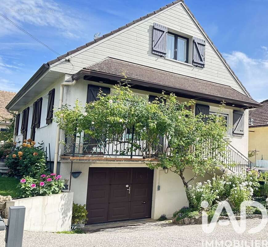 Photo 2 - Maison à MONTIGNY-SUR-LOING