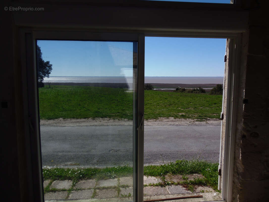 Maison à CHENAC-SAINT-SEURIN-D&#039;UZET