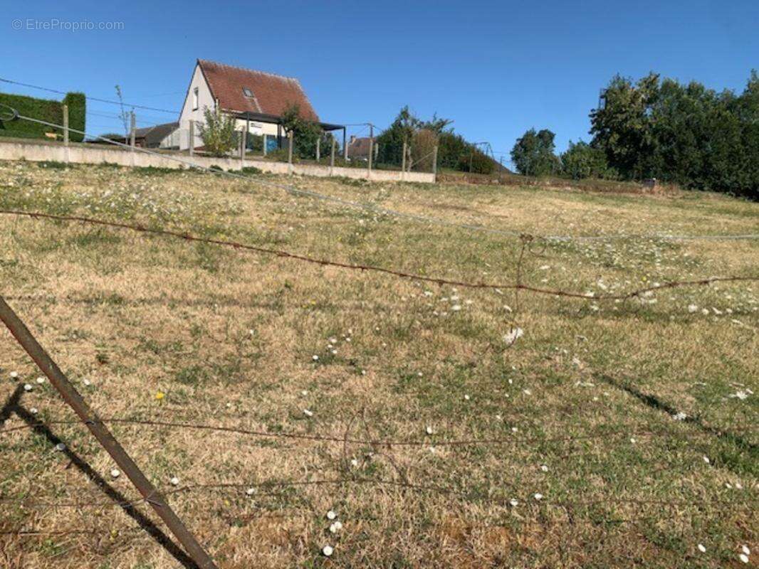 Terrain à vendre  Proche de CLERMONT (60) - photo 2