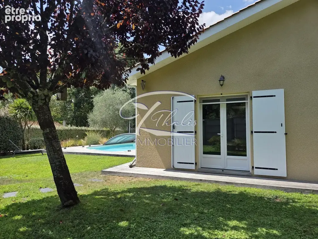 Maison 5 pièces 168 m² à vendre à La Lande-De-Fronsac (33240) - photo 3