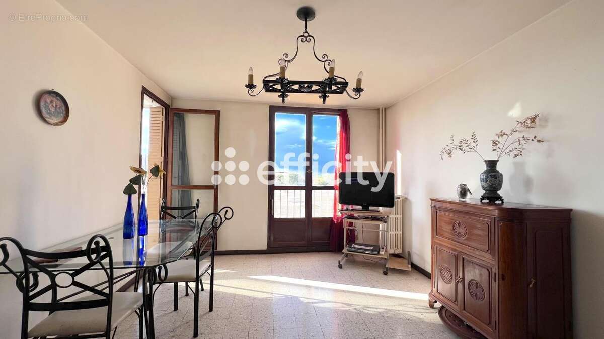 Appartement à MARSEILLE-10E