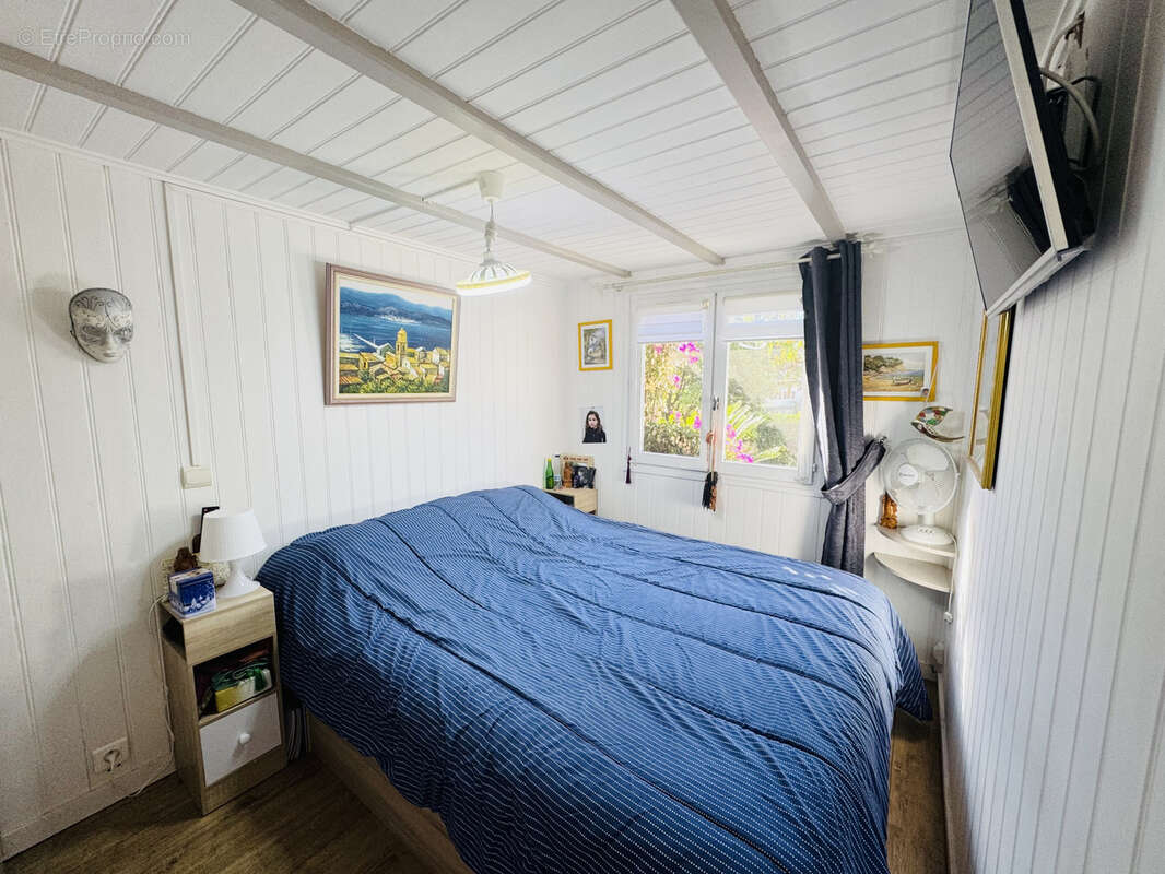 Maison à BORMES-LES-MIMOSAS