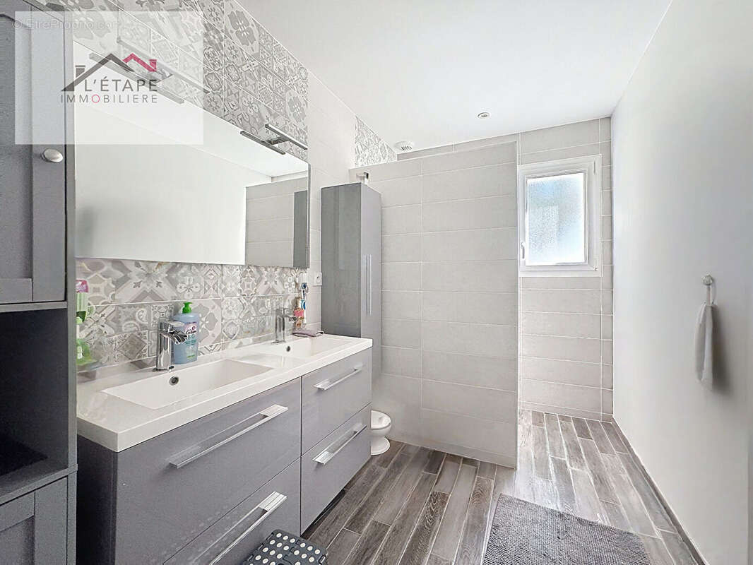 Maison à LA CHAPELLE-ACHARD