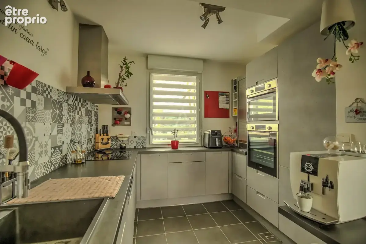 Maison 85 m² à Saint-Jory  - photo 4