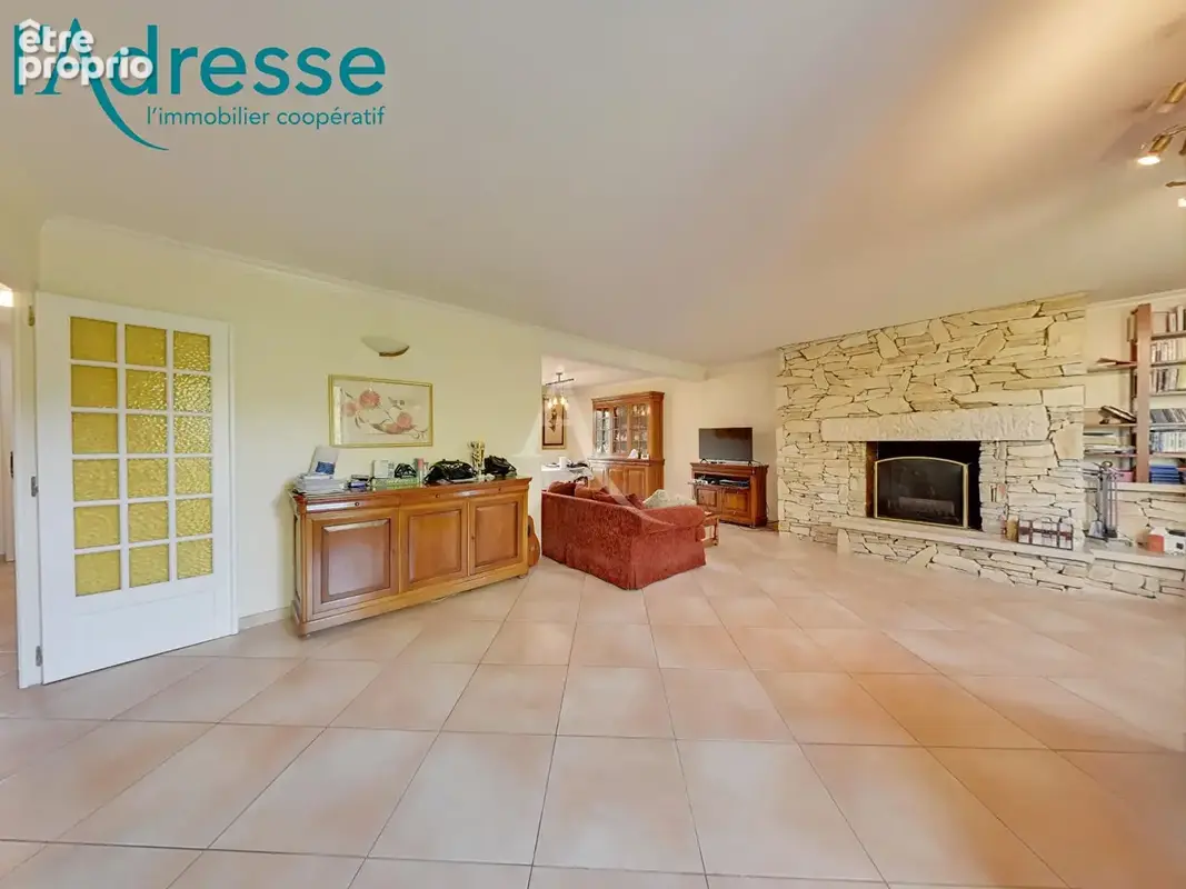Maison familiale à Gournay Sur Marne 130 M² - photo 3