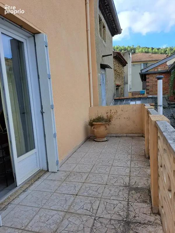 Maison d’environ 110m2 habitable avec une cour intérieure de 30m2. - photo 31