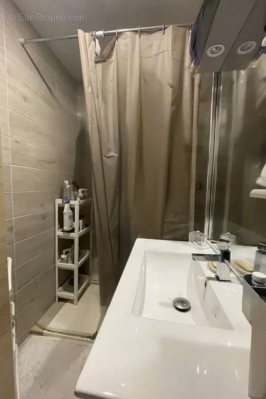 Maison à QUINCY-VOISINS