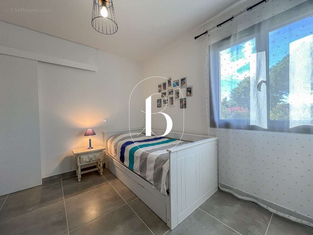 Maison à SAINT-PAULET-DE-CAISSON