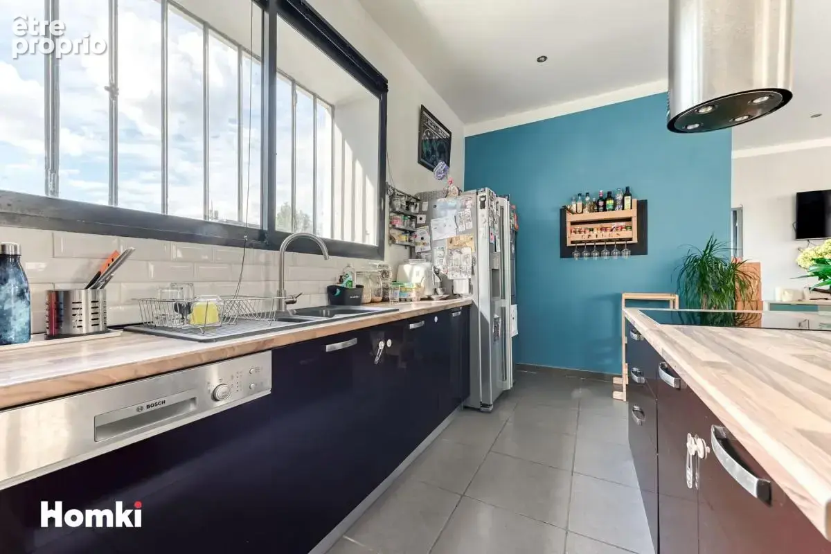 Appartement T3 de 77 m² à Caluire-et-Cuire 69300, Quai Clemenceau - photo 2