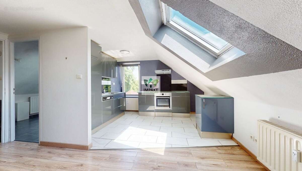 Appartement à DAMPIERRE-LES-BOIS