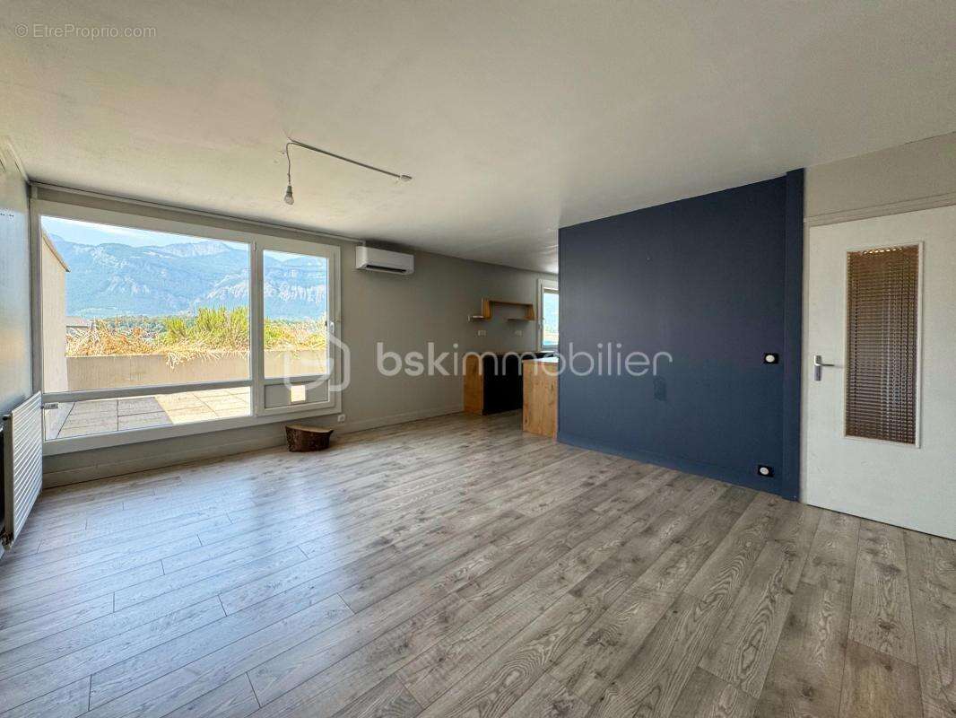 Appartement à VILLARD-BONNOT