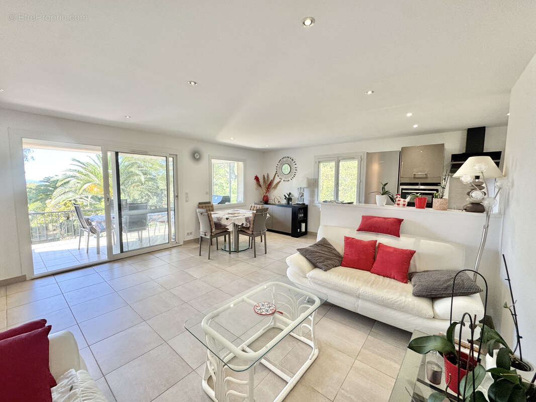 Maison à LA CROIX-VALMER